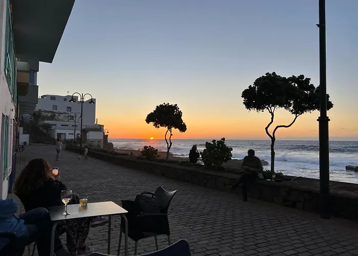 Hola Ola Bajamar (La Laguna)